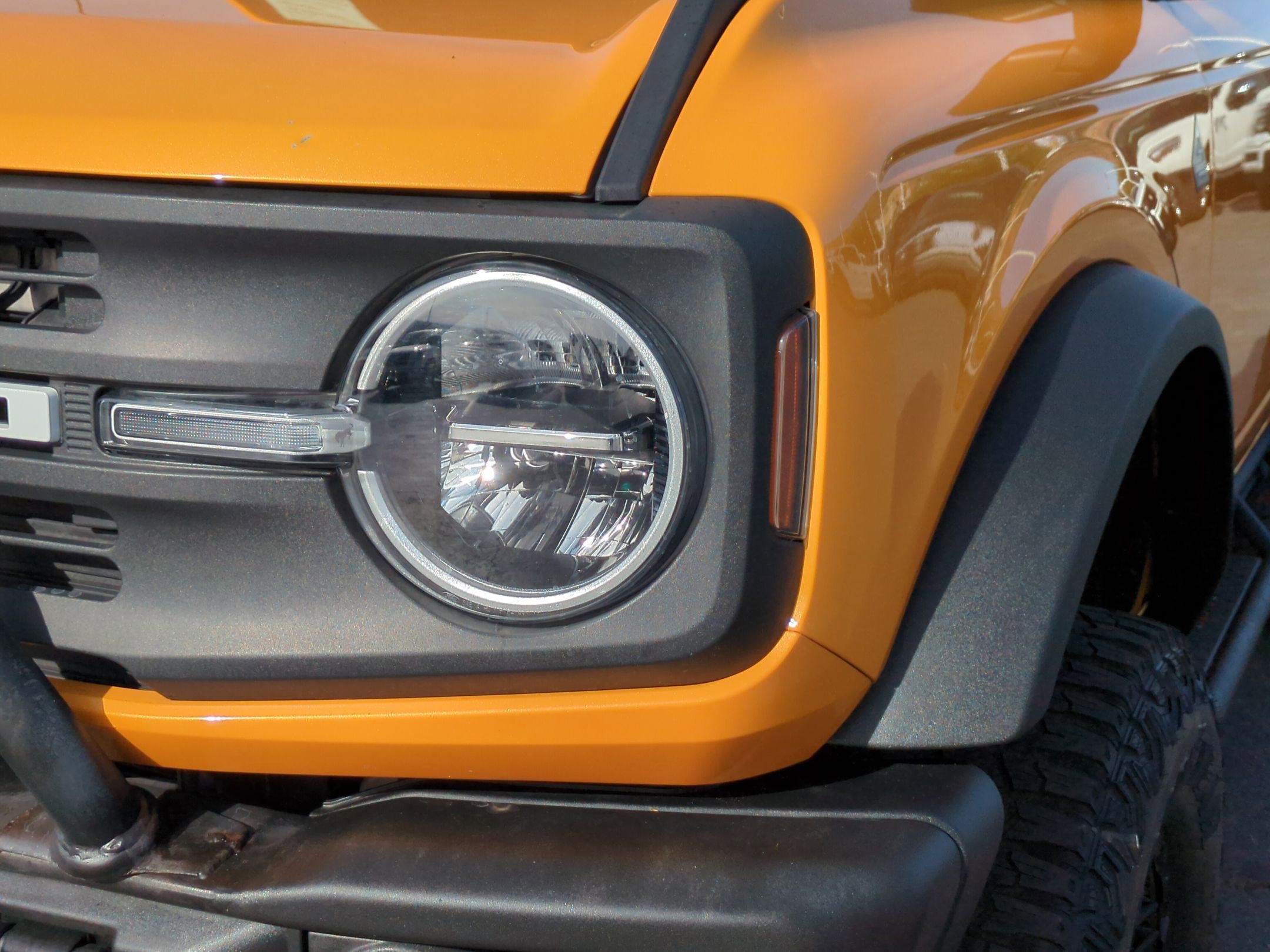 Used 2022 Ford Bronco Black Diamond image 10