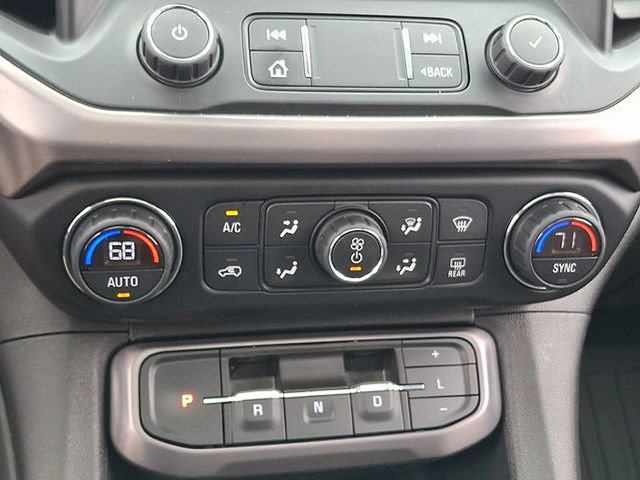 Certified 2021 GMC Acadia AT4 w/ LPO, Floor Liner Package AWD/4WD image 17