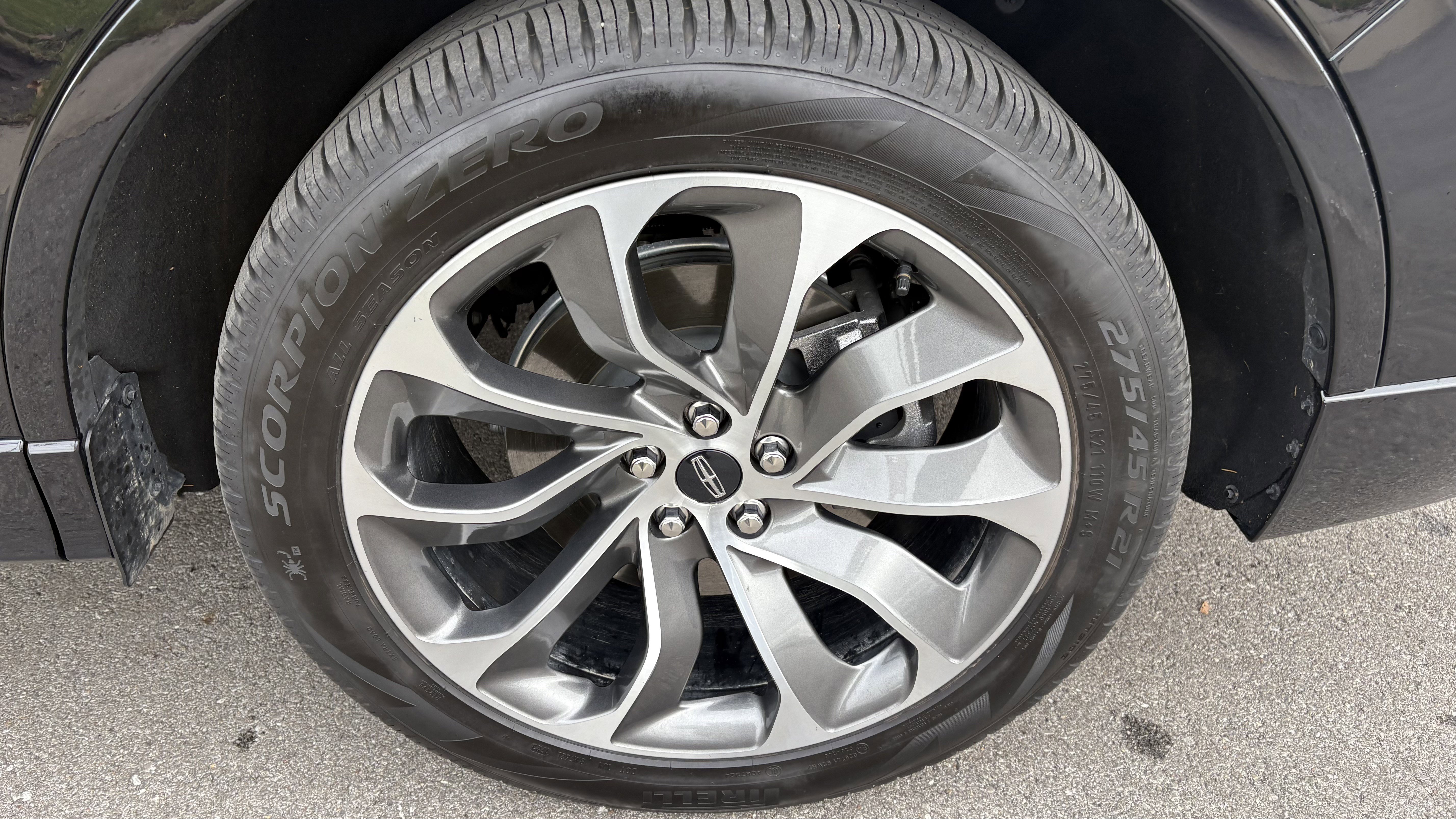 Used 2023 Lincoln Aviator Grand Touring w/ Equipment Group 301A image 13