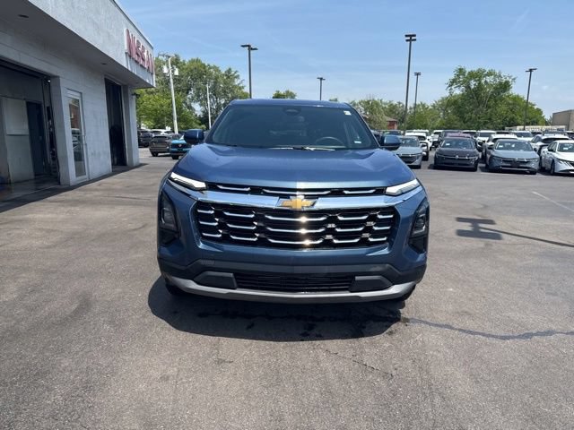 Used 2026 Chevrolet Equinox LT AWD/4WD image 7