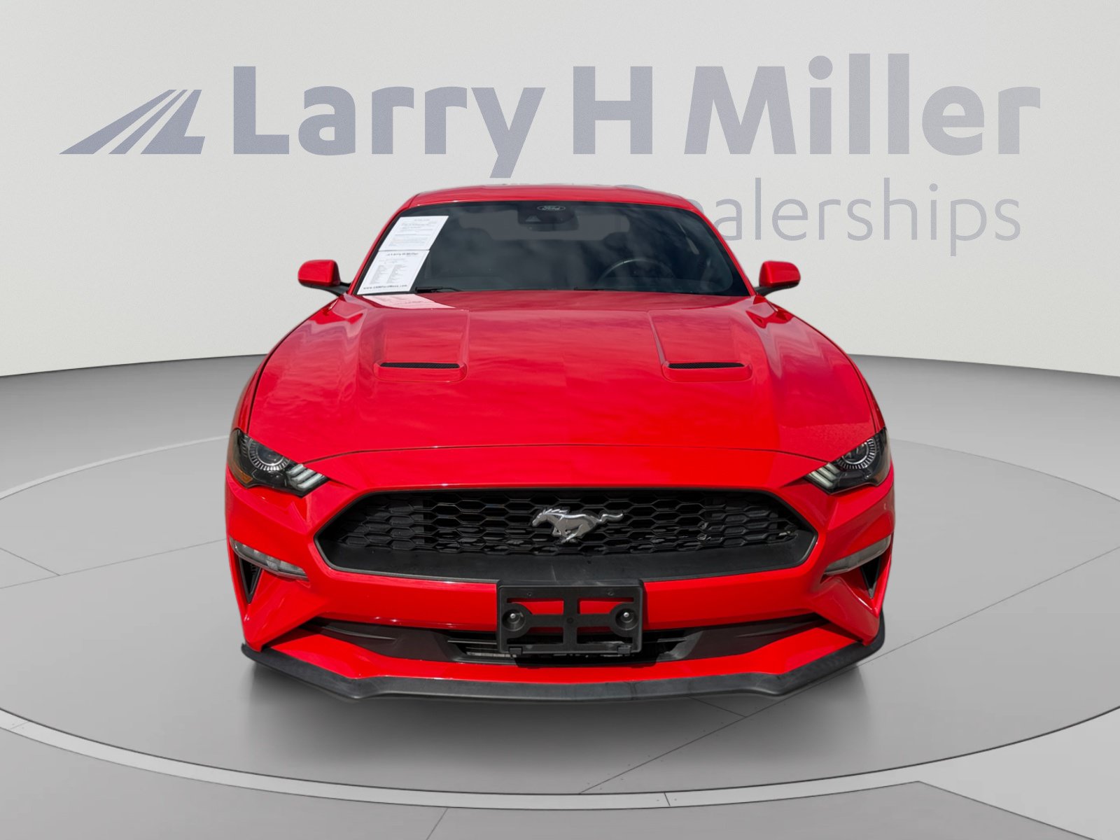 Used 2021 Ford Mustang Coupe RWD image 8