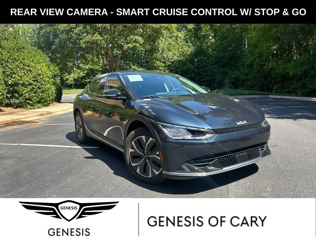 Used 2024 Kia EV6 Light RWD image 1