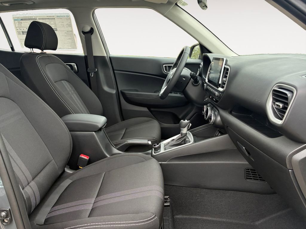New 2026 Hyundai Venue SEL FWD image 15