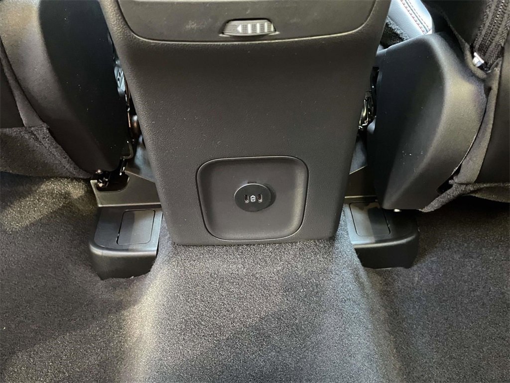 New 2026 Ford Escape ST-Line Select image 13