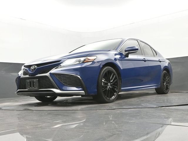 Used 2024 Toyota Camry XSE FWD image 12