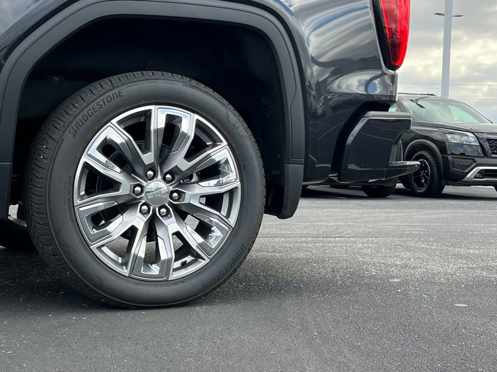 Used 2025 GMC Sierra 1500 Denali image 40