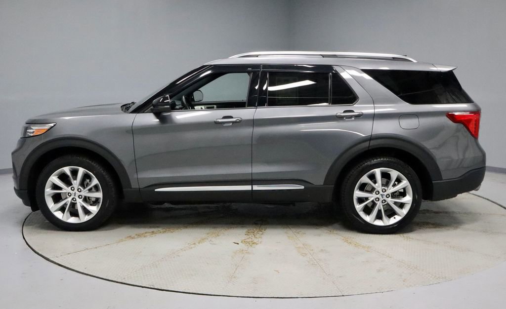 Certified 2022 Ford Explorer Platinum w/ Equipment Group 601A image 9