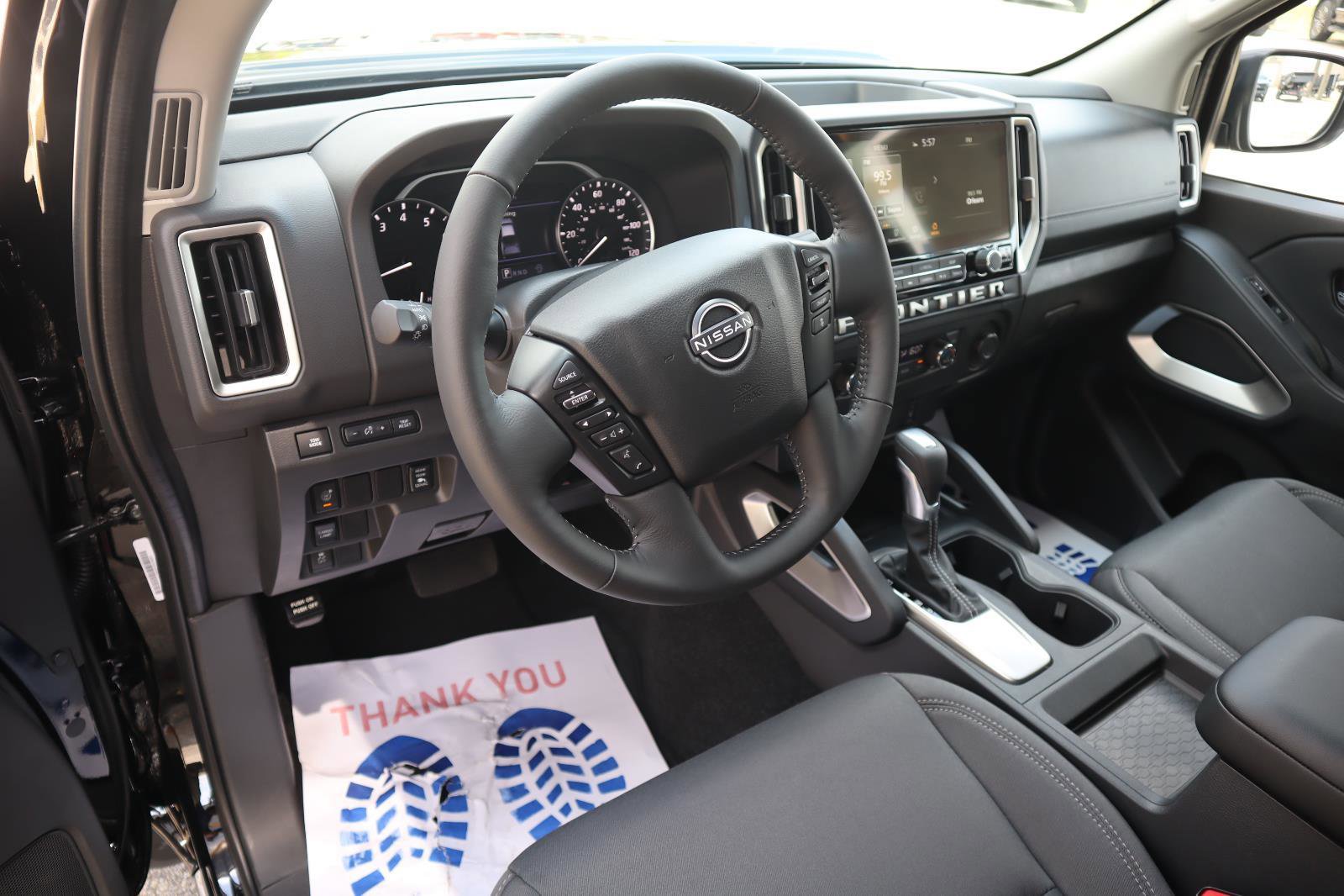 Used 2026 Nissan Frontier SV w/ SV Convenience Package RWD image 21