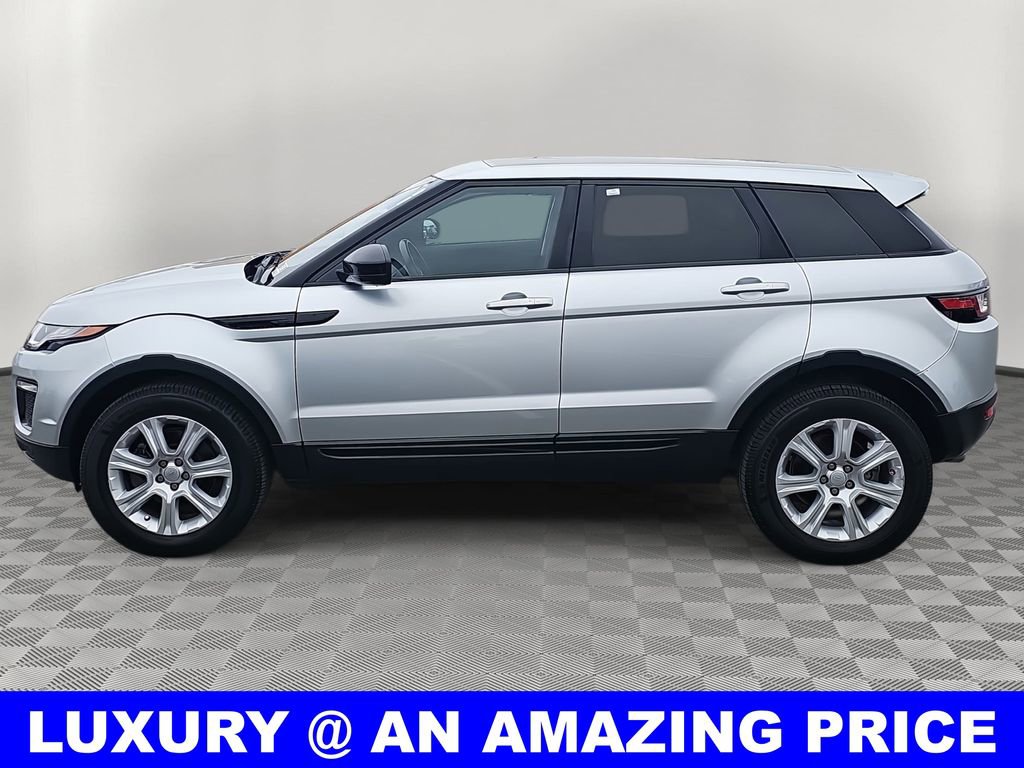 Used 2019 Land Rover Range Rover Evoque SE Premium image 6