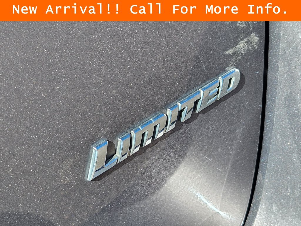 Used 2013 Toyota Highlander Limited AWD/4WD image 7