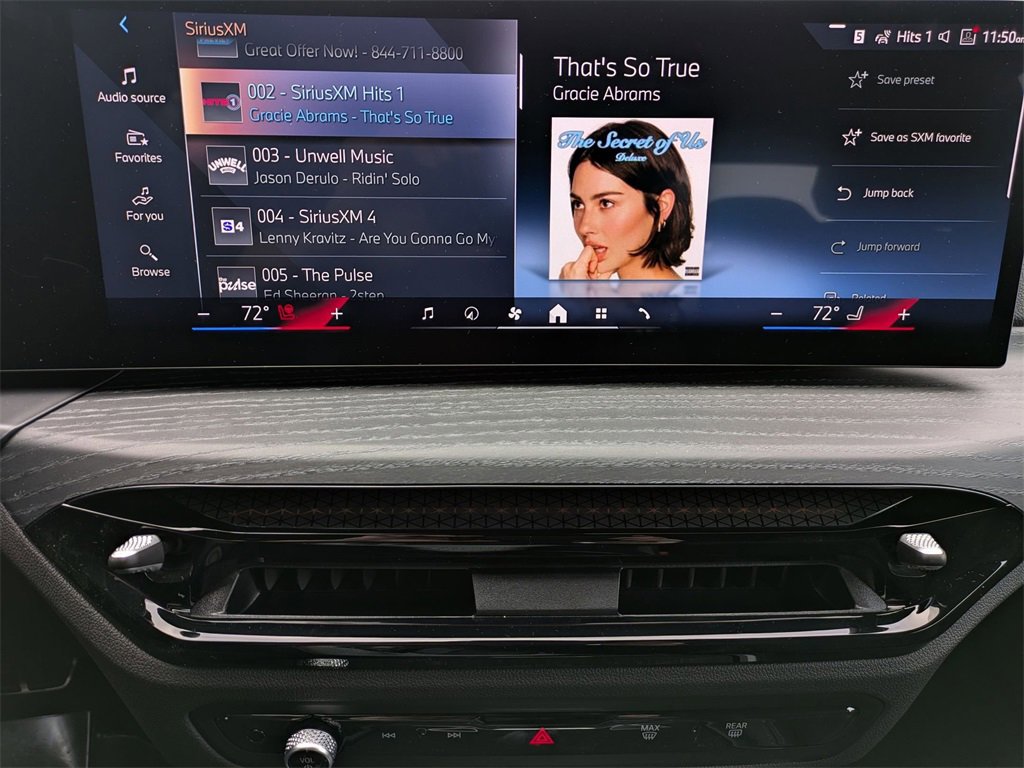 New 2026 BMW 330i xDrive Sedan w/ M Sport Package image 23