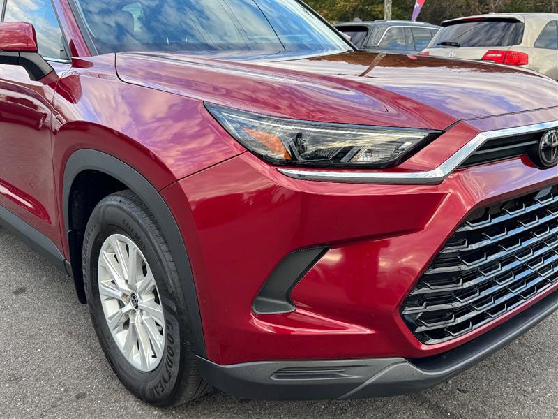 Used 2024 Toyota Grand Highlander XLE image 22