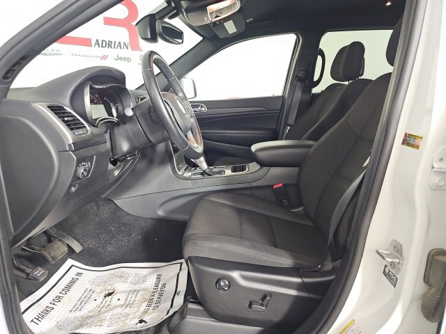 Certified 2022 Jeep Grand Cherokee Laredo E w/ Security & Convenience Group image 9