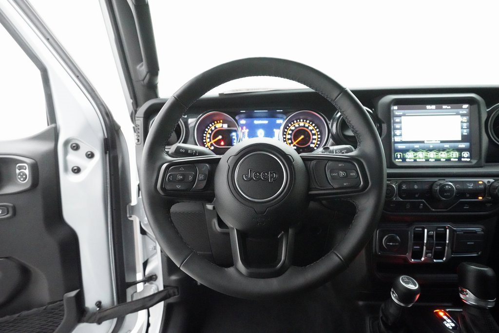Used 2023 Jeep Wrangler Sport image 4
