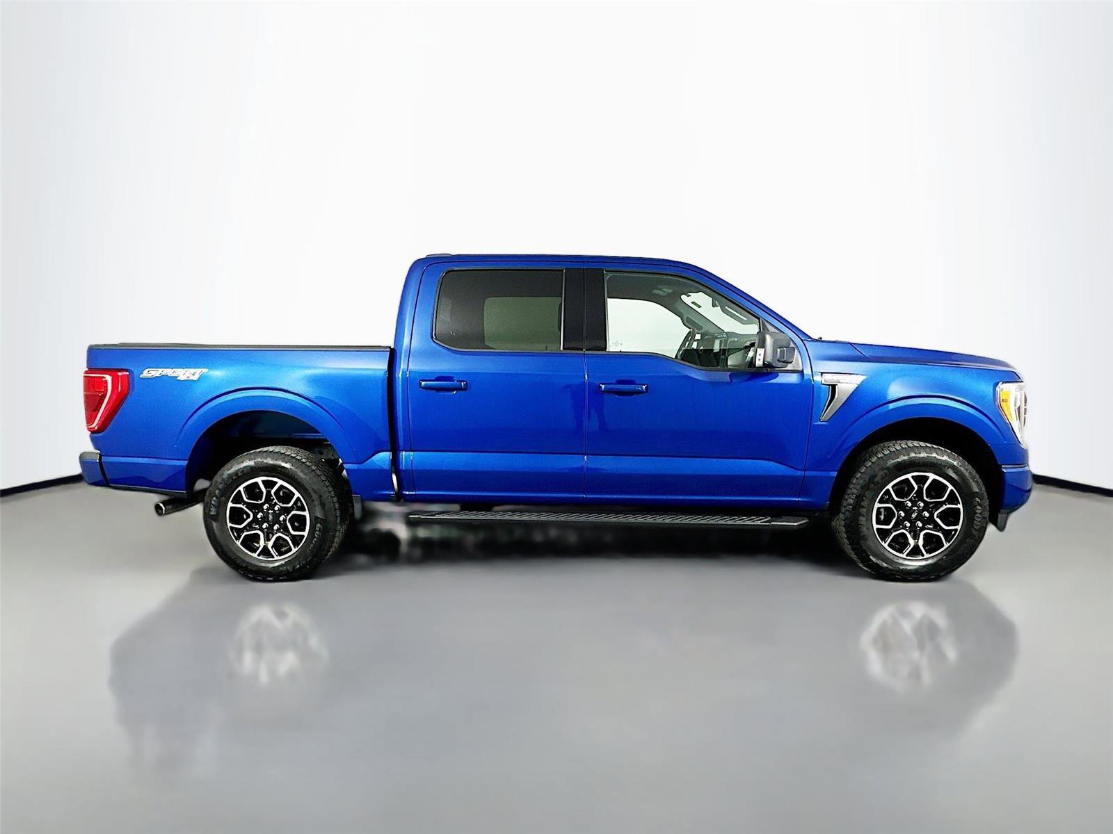 Used 2023 Ford F150 XLT w/ Equipment Group 302A High image 17