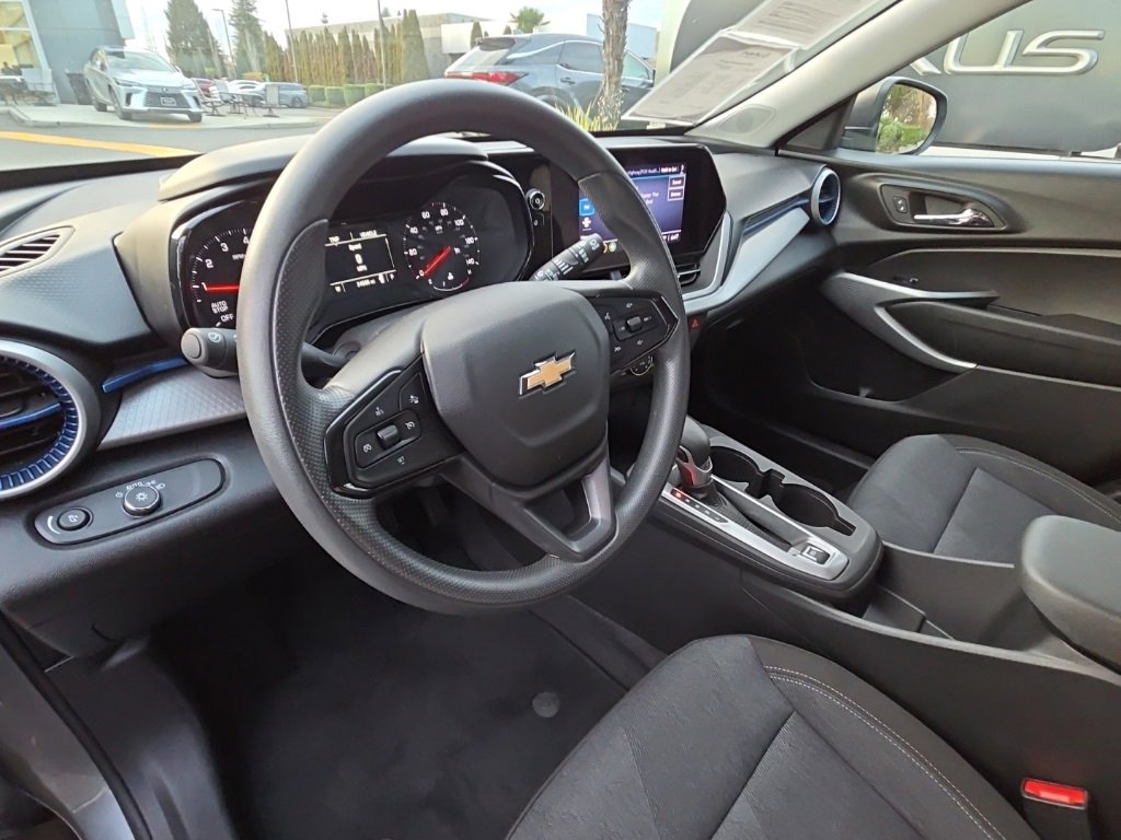 Used 2024 Chevrolet Trax LS w/ Driver Confidence Package image 12