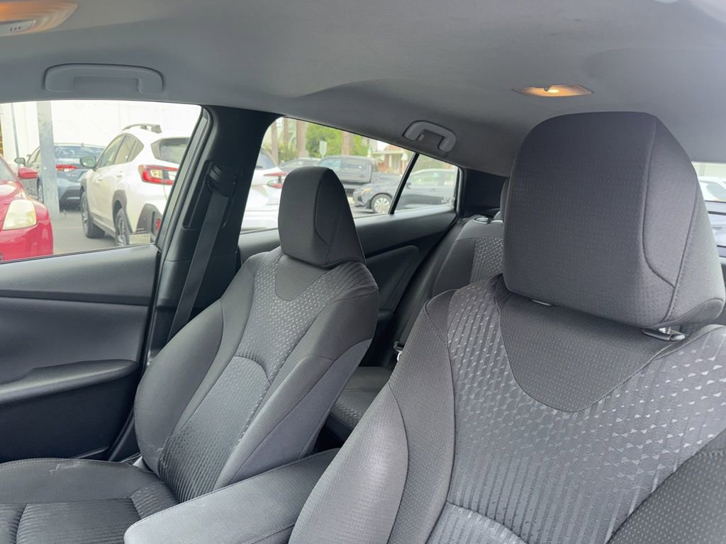 Used 2016 Toyota Prius Two image 15