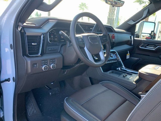 New 2026 GMC Sierra 2500 Denali w/ Technology Package AWD/4WD image 17