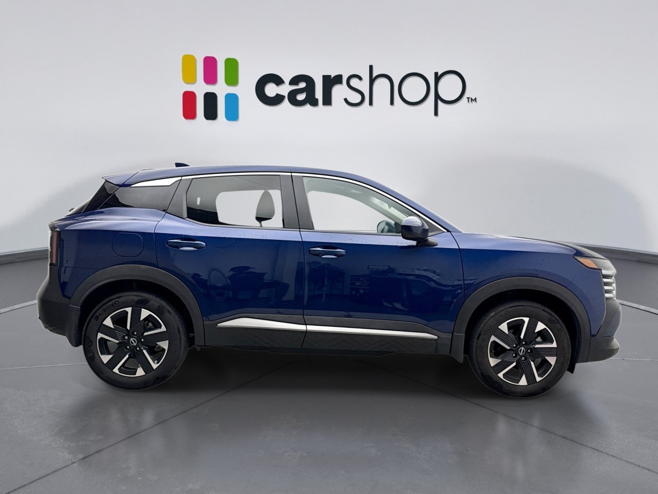 Used 2025 Nissan Kicks SV AWD/4WD image 6