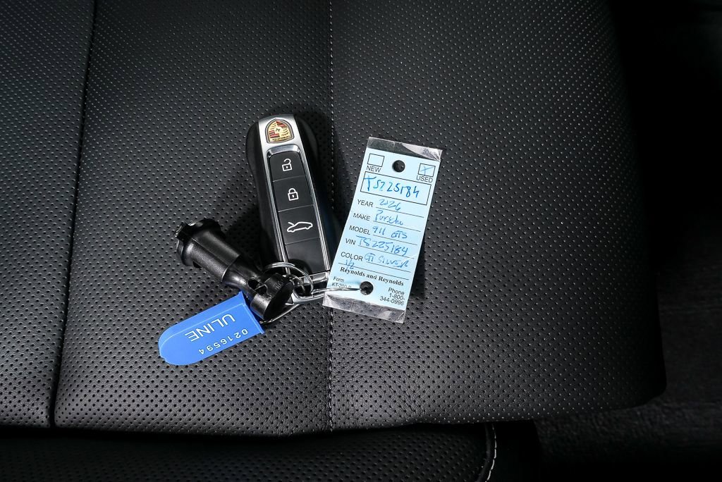 Certified 2026 Porsche 911 Carrera GTS image 28