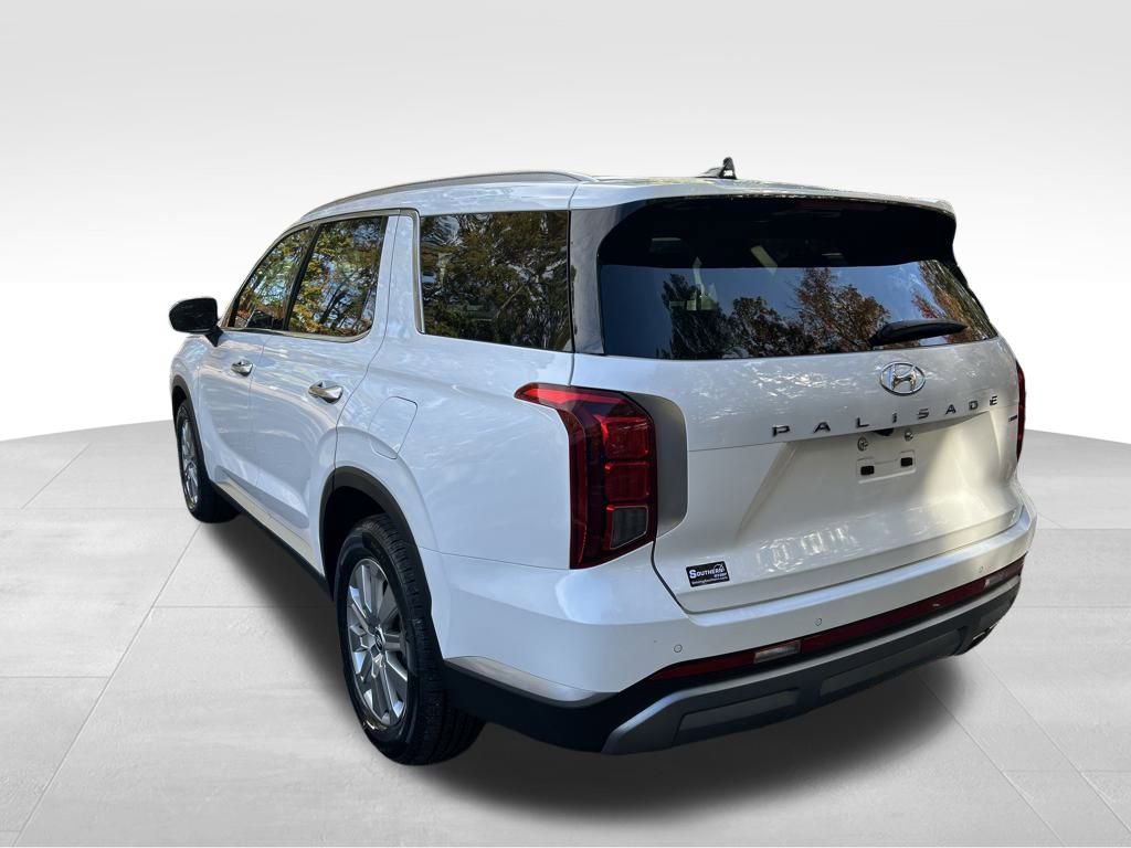Used 2025 Hyundai Palisade SEL image 3
