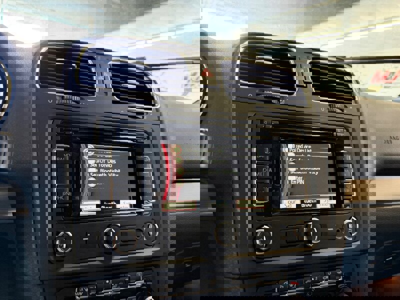 Used 2012 Volkswagen Golf R 2-Door image 32