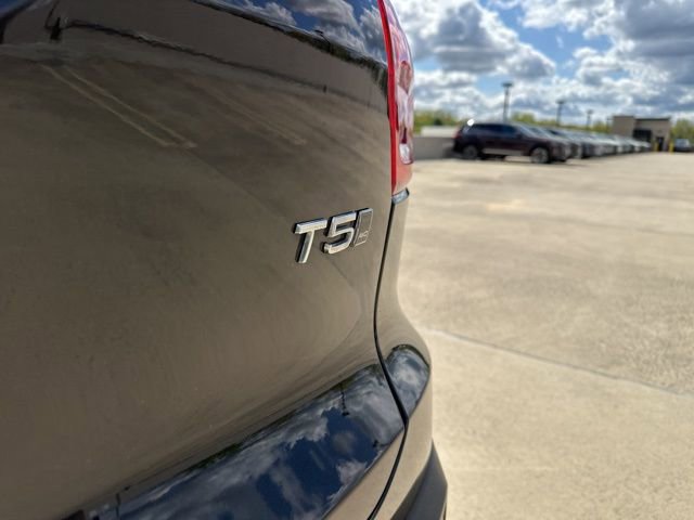 Used 2020 Volvo XC40 T5 Momentum w/ Protection Package Premier image 38