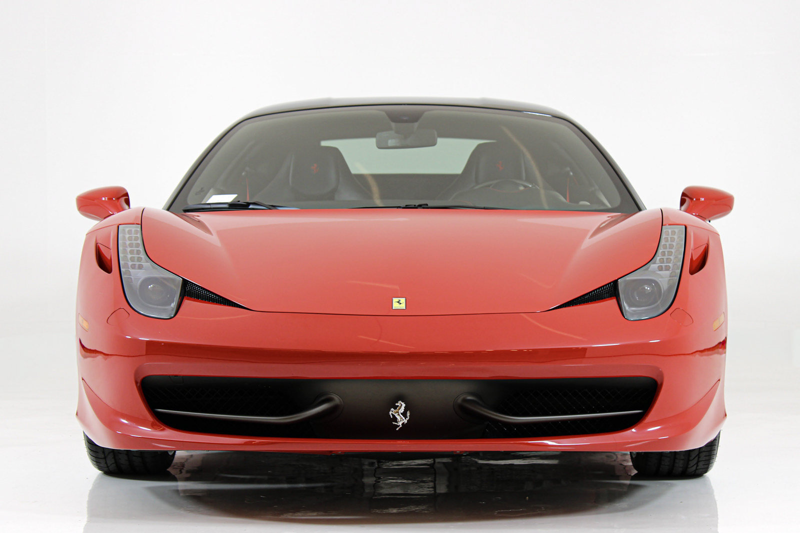 Certified 2015 Ferrari 458 Italia Coupe RWD image 9