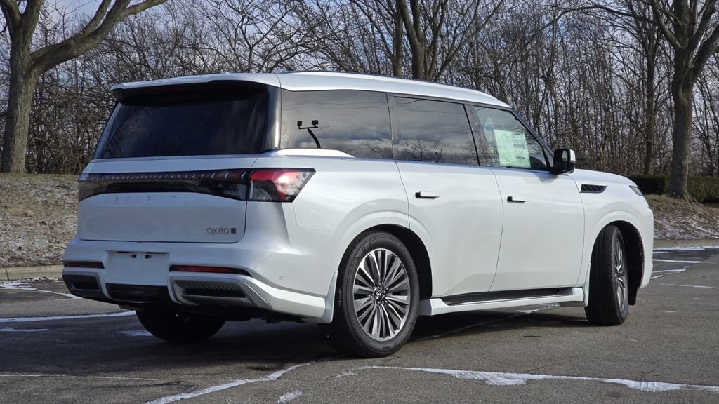 New 2026 INFINITI QX80 Luxe w/ Cargo Package image 19