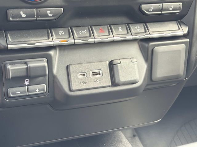 Used 2021 Chevrolet Silverado 1500 RST image 31