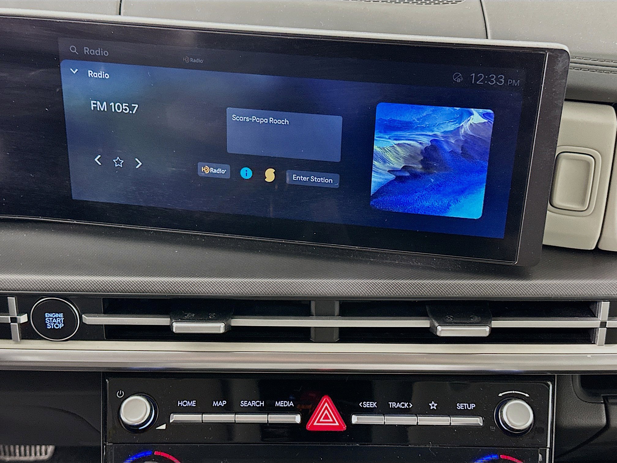 Used 2025 Hyundai Santa Fe SEL image 21