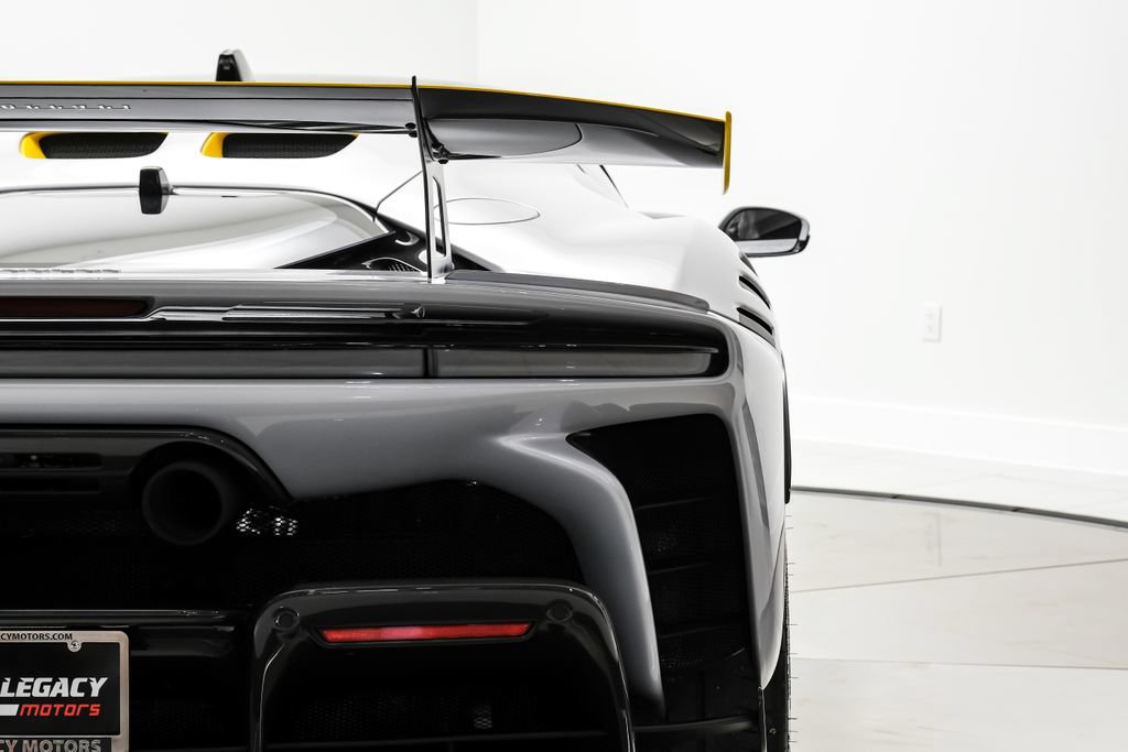 Used 2025 Ferrari SF90 Stradale XX AWD/4WD image 44