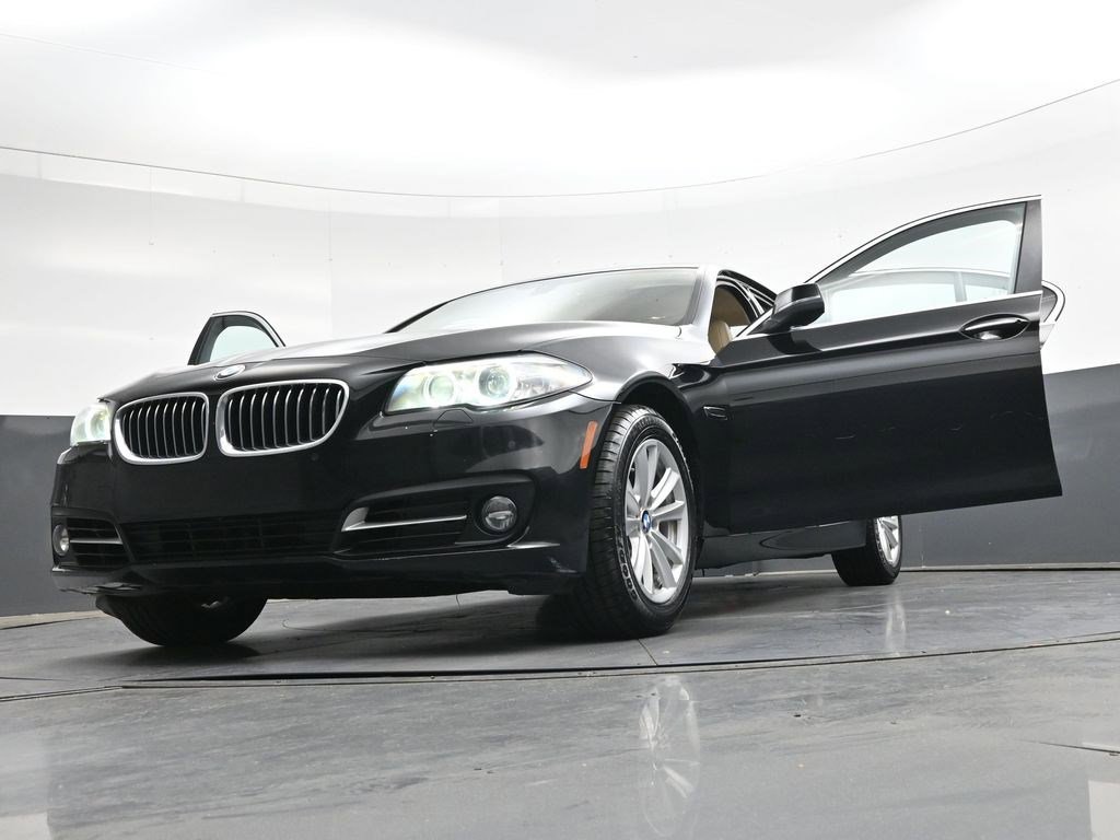 Used 2016 BMW 528i Sedan RWD image 44