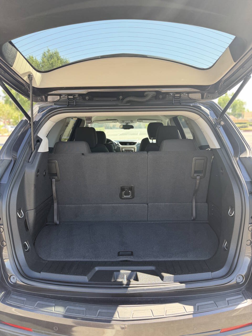 Used 2017 Chevrolet Traverse LT AWD/4WD image 13
