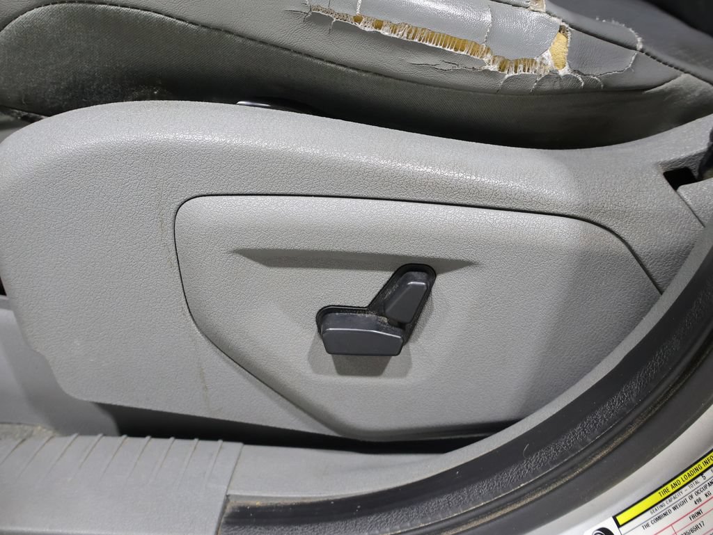 Used 2005 Jeep Grand Cherokee Limited RWD image 22