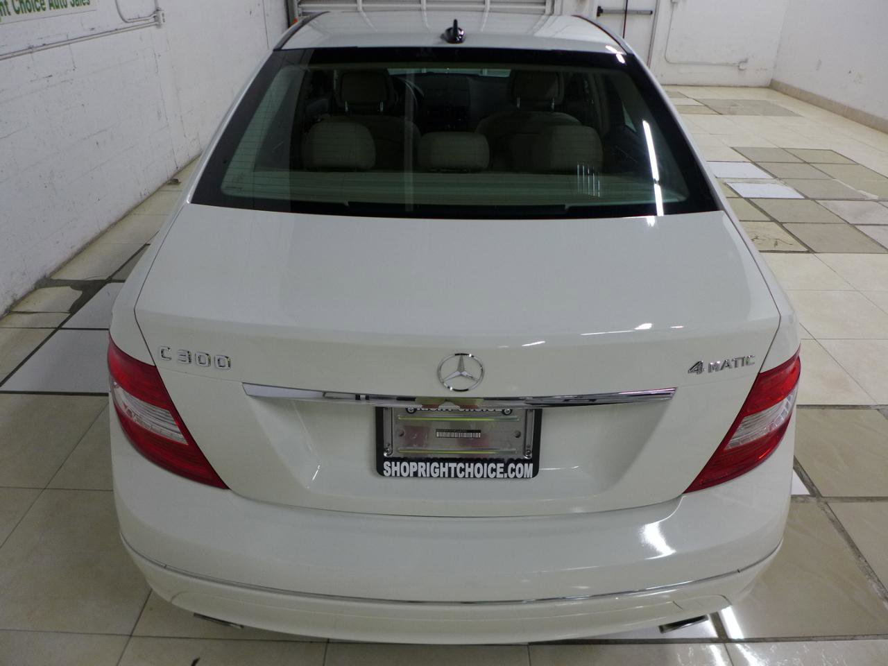 Used 2009 Mercedes-Benz C 300 4MATIC Sedan image 11