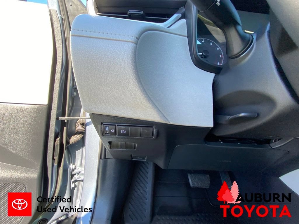 Certified 2024 Toyota Corolla Cross LE AWD/4WD image 34