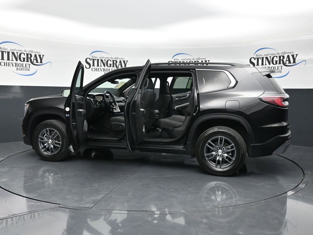 Certified 2025 GMC Acadia Elevation FWD image 32