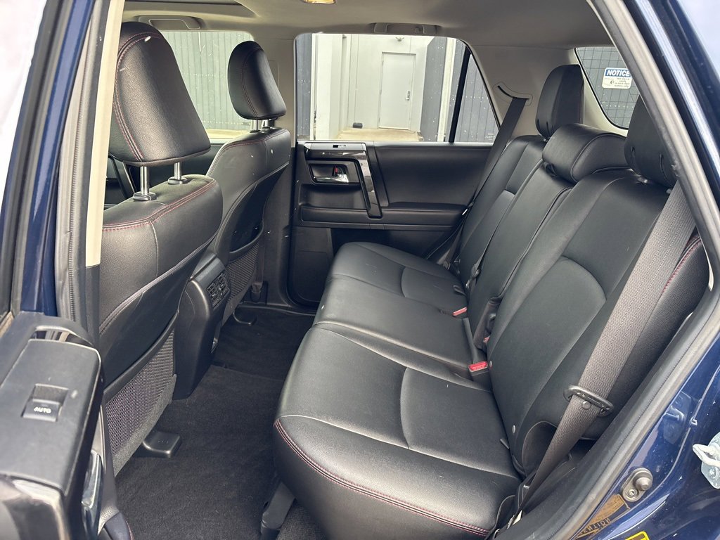 Used 2021 Toyota 4Runner Venture image 12