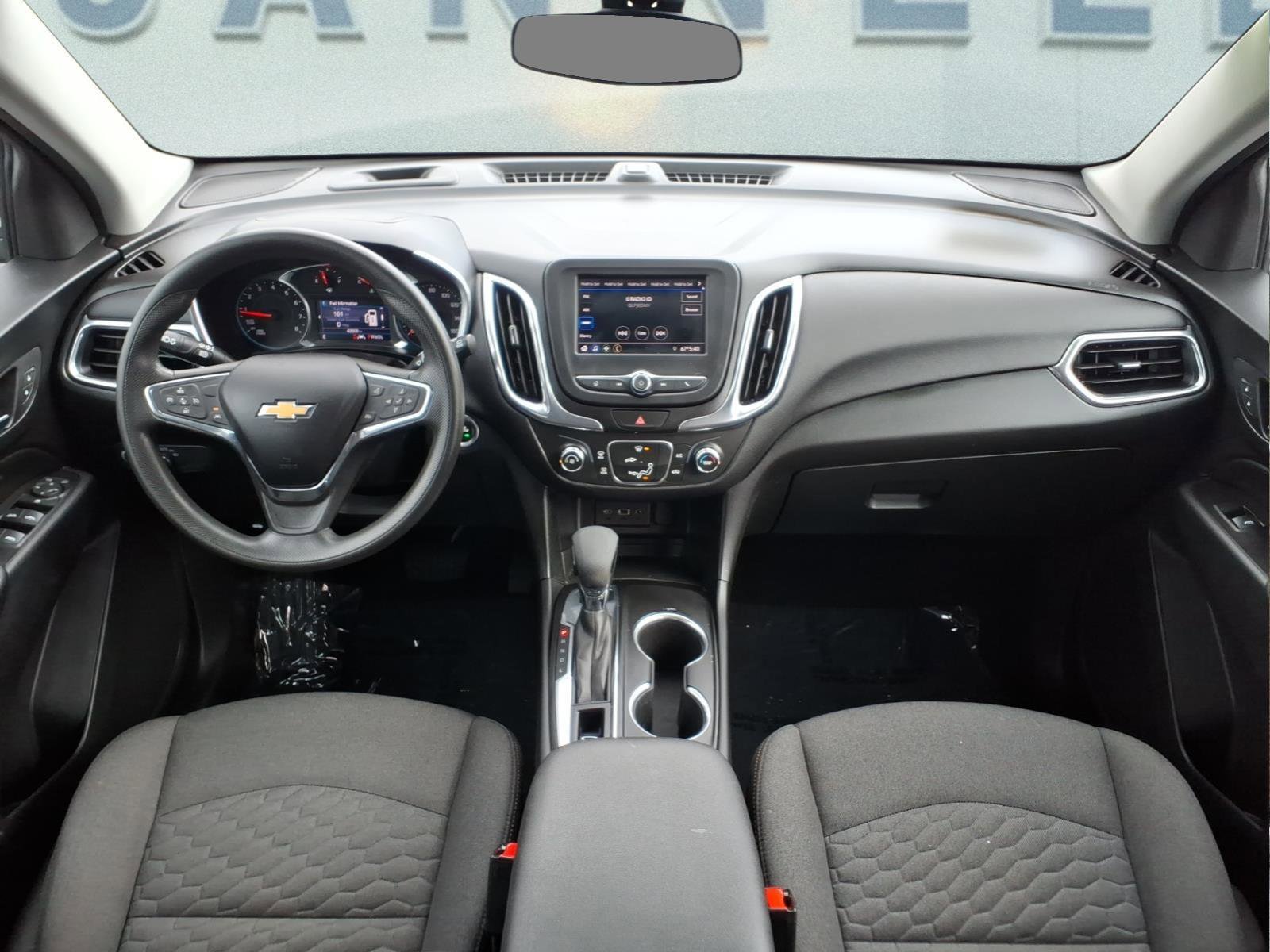 Used 2020 Chevrolet Equinox LT w/ LPO, Floor Liner Package image 13