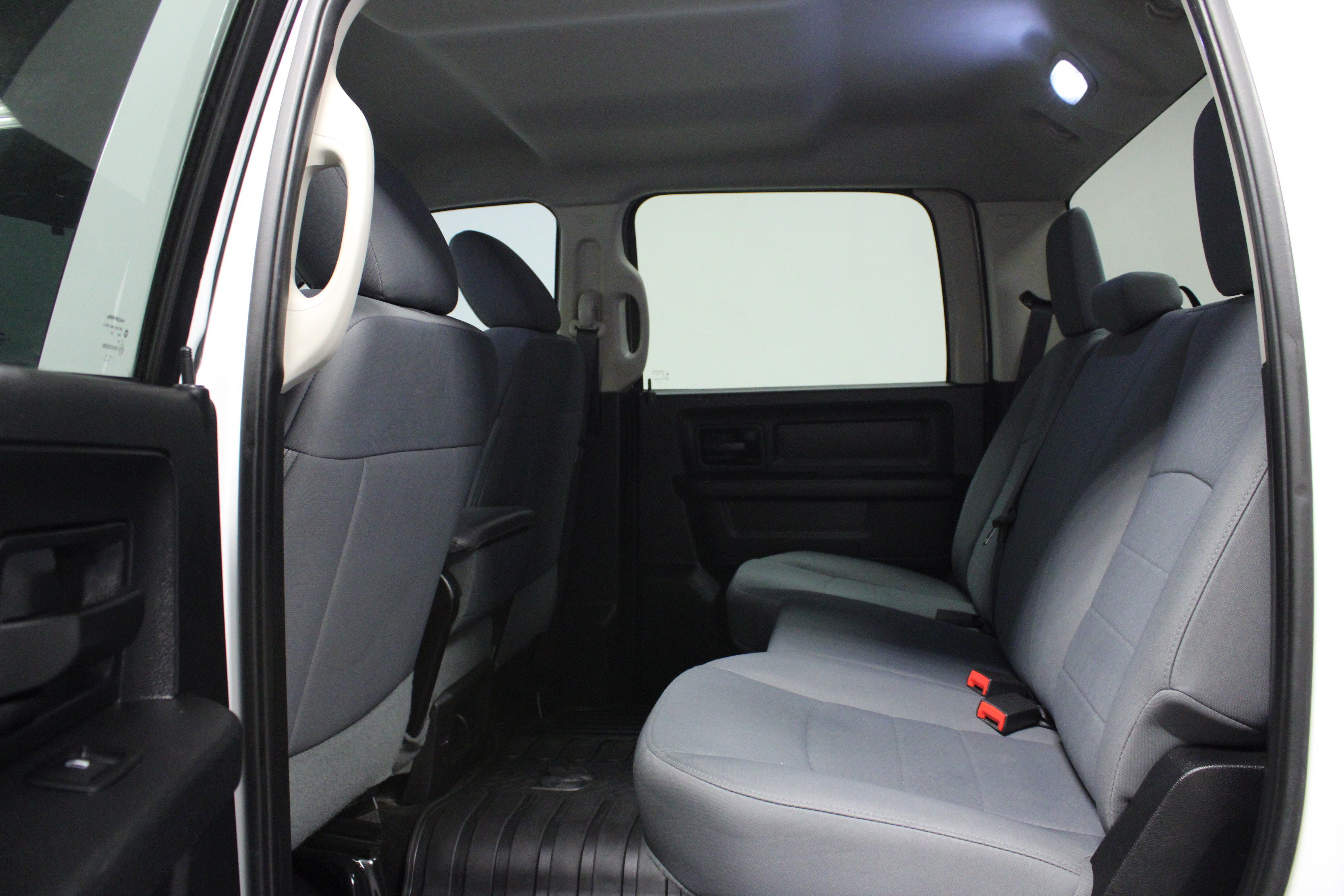 Used 2015 RAM 1500 Express AWD/4WD image 13