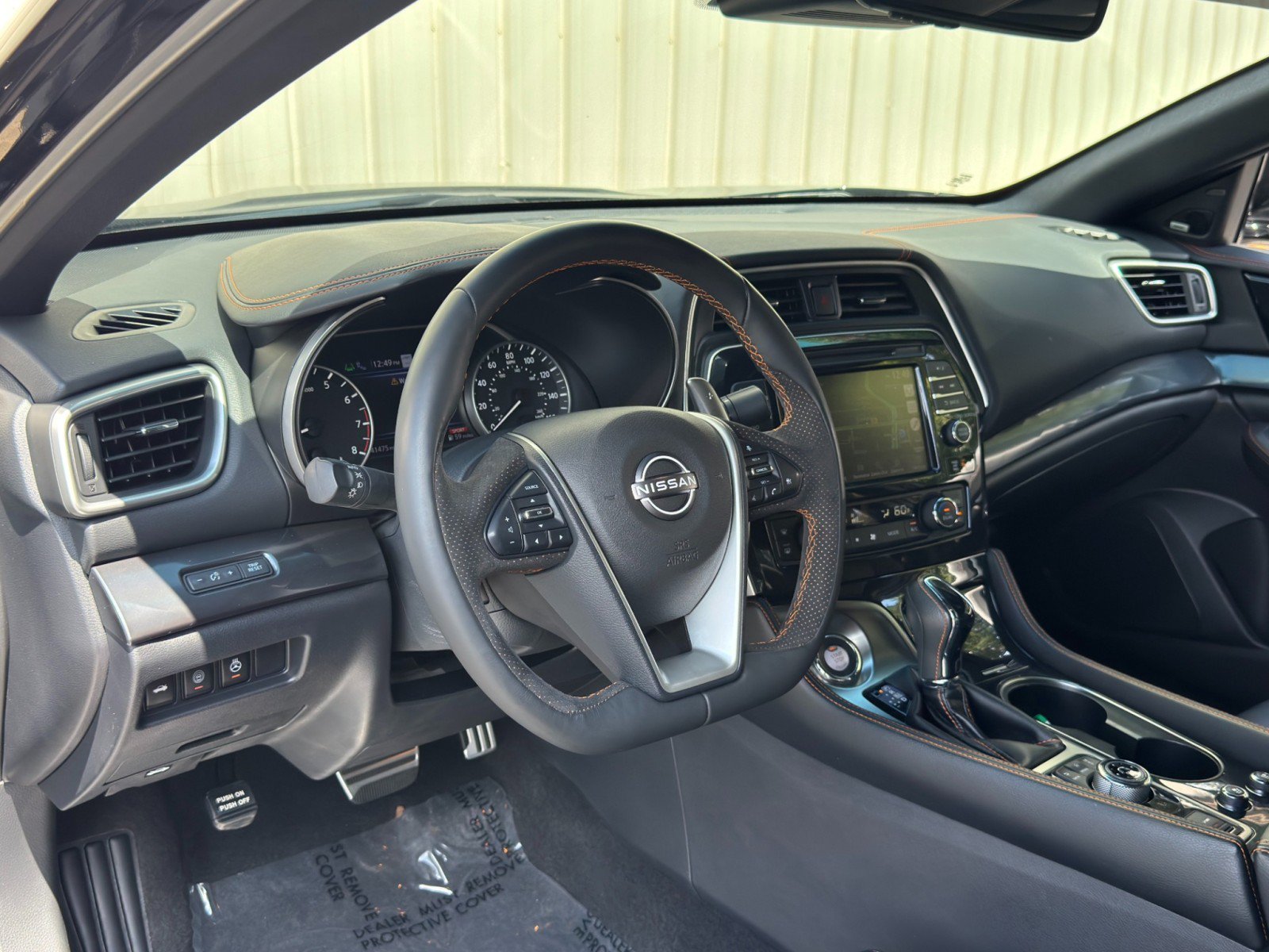 Used 2023 Nissan Maxima SR w/ Sport Mat Group FWD image 13