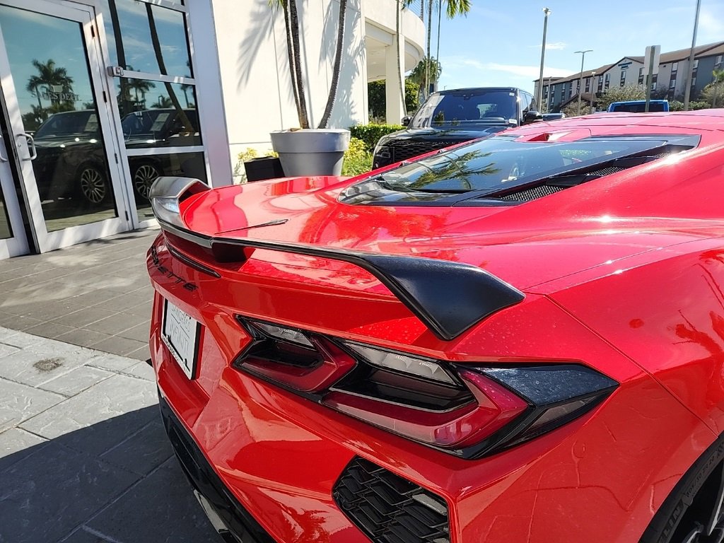 Used 2020 Chevrolet Corvette Stingray Premium Cpe w/ 3LT Preferred Equipment Group image 9