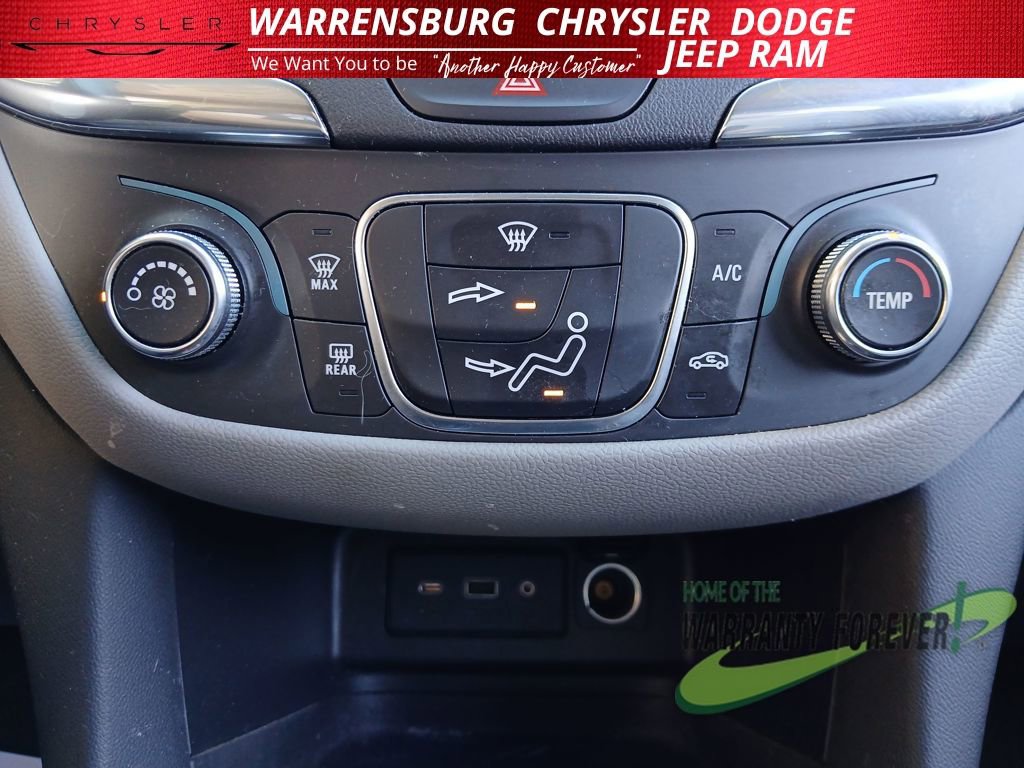 Used 2020 Chevrolet Equinox LS w/ LS Convenience Package image 22