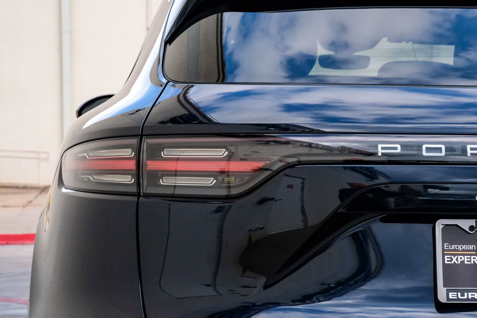 Used 2019 Porsche Cayenne AWD/4WD image 54