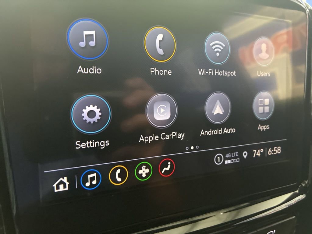 Used 2023 Chevrolet Traverse LT image 31