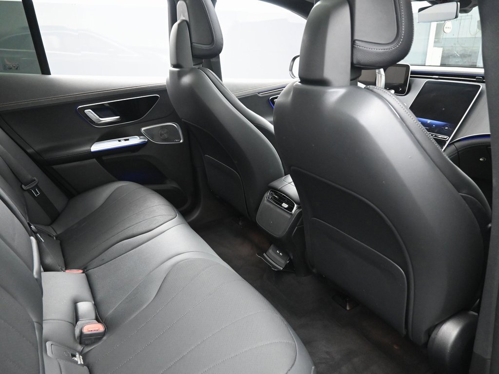 Used 2023 Mercedes-Benz EQE 500 4MATIC SUV image 33