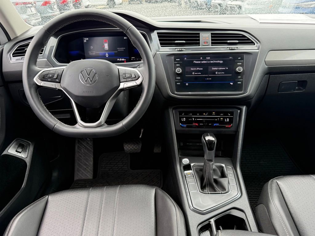 Used 2022 Volkswagen Tiguan SE FWD image 26