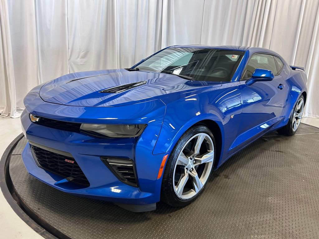 Used 2017 Chevrolet Camaro SS RWD image 23