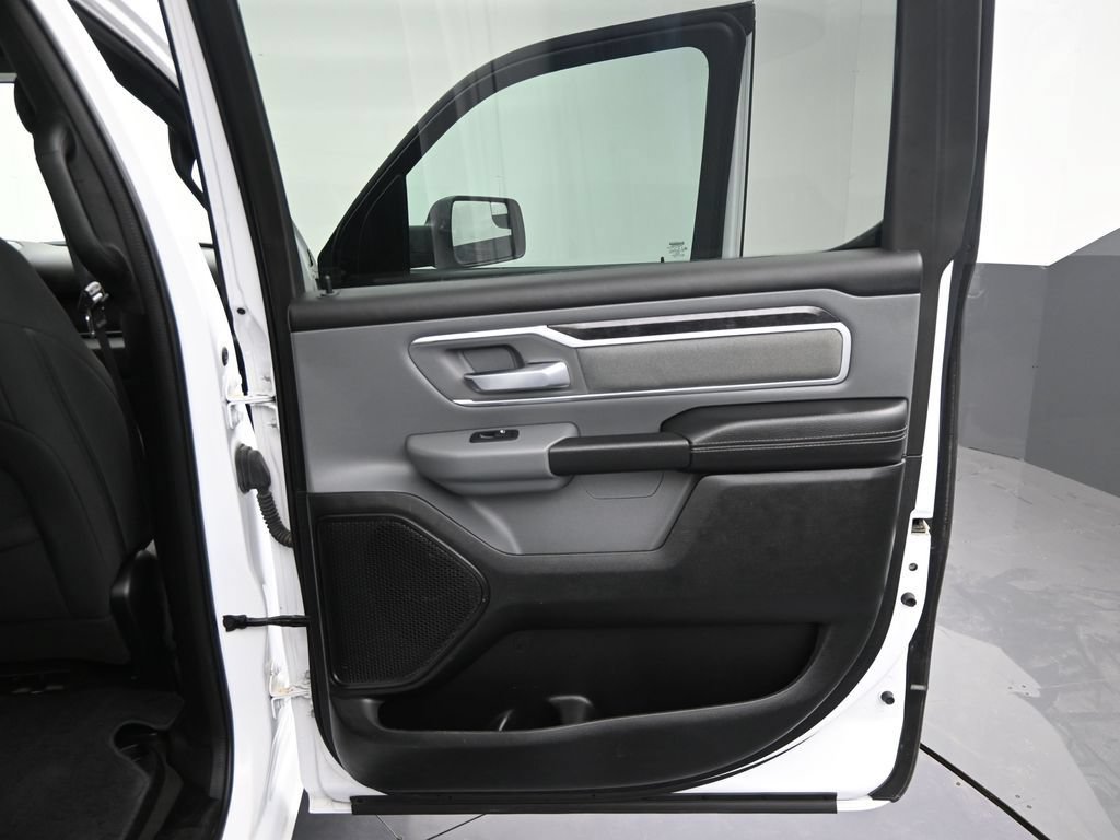 Used 2023 RAM 1500 Lone Star AWD/4WD image 29